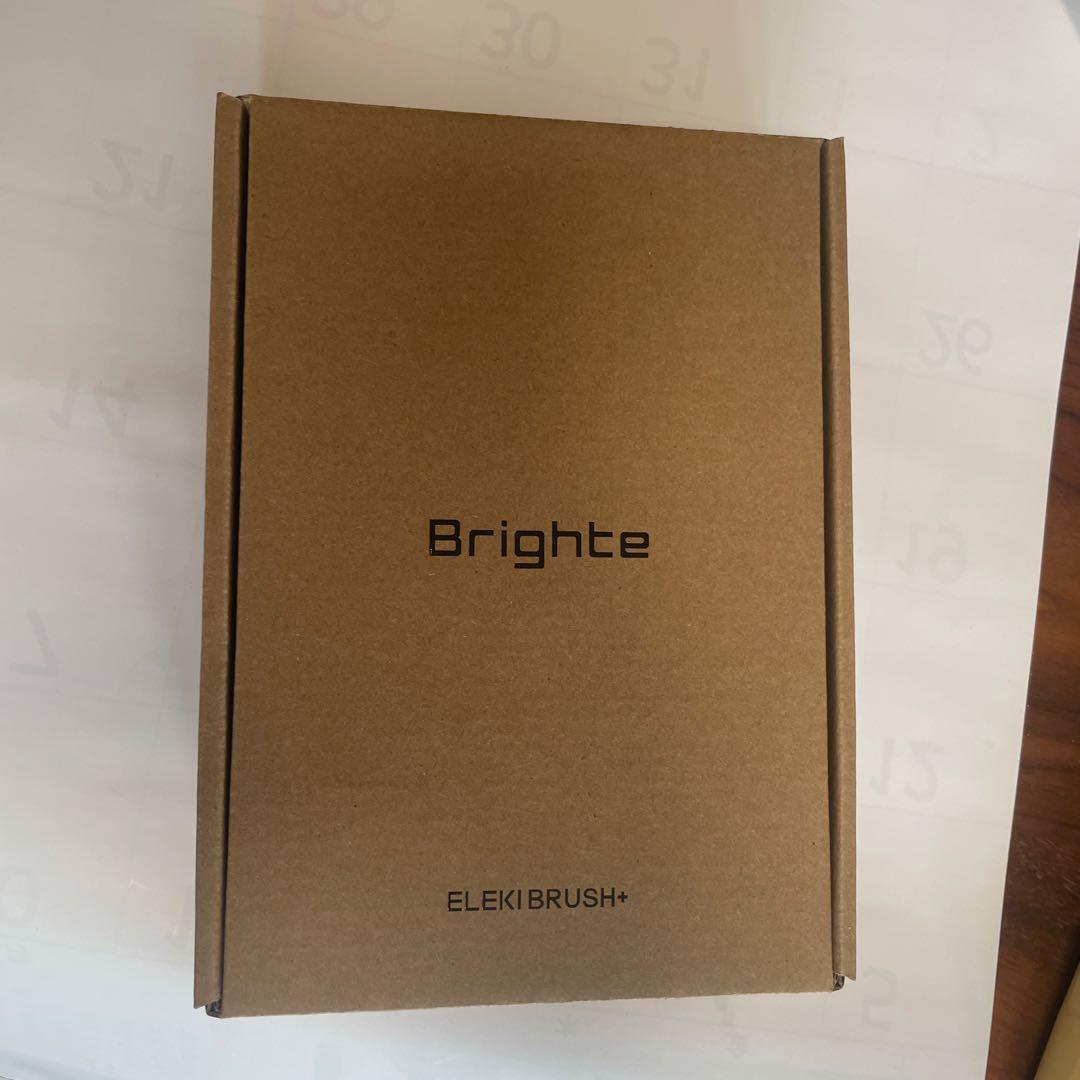 Brighte ELEKIBRUSHiピンク➕（ヘアスカルプブラシのおまけ付き）