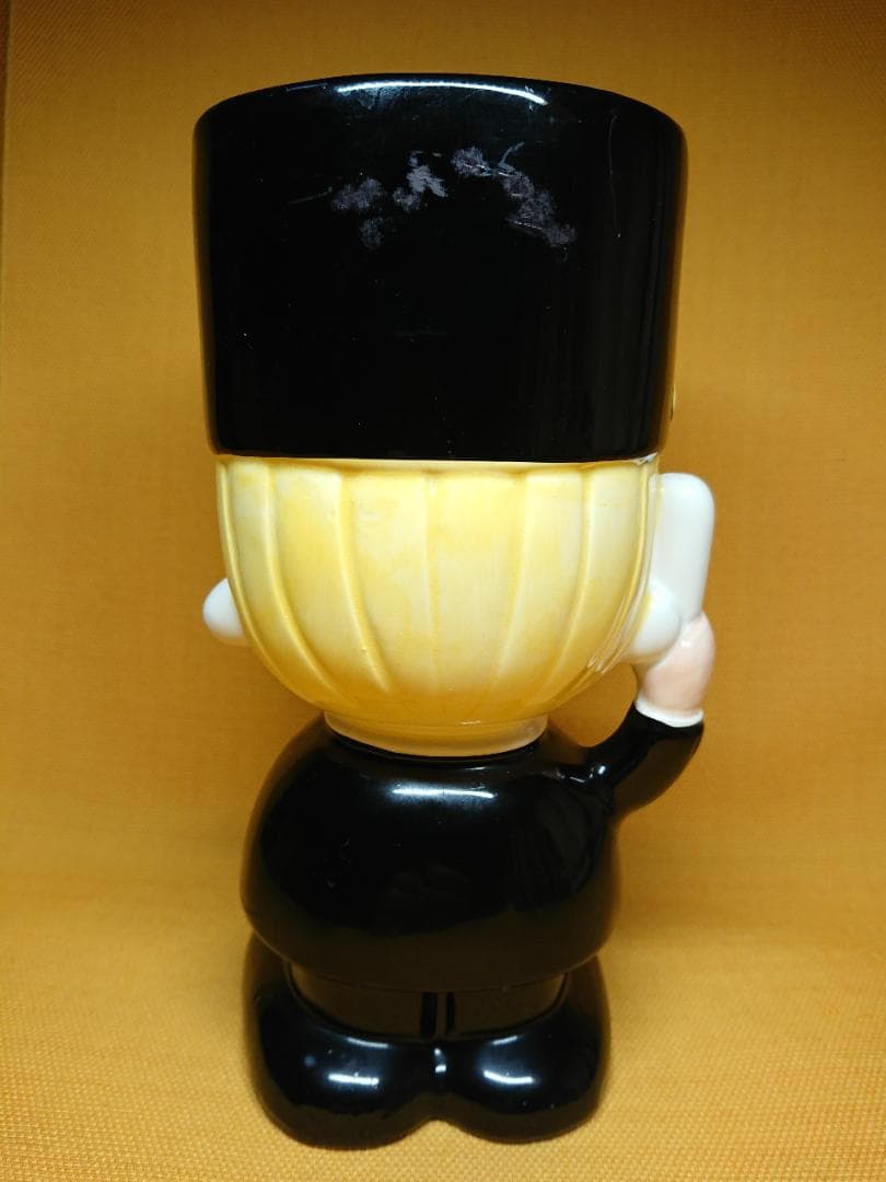 人形　警察　陶器　ルネ　オブジェ　置物　インテリア　工芸品　美術品　A1283
