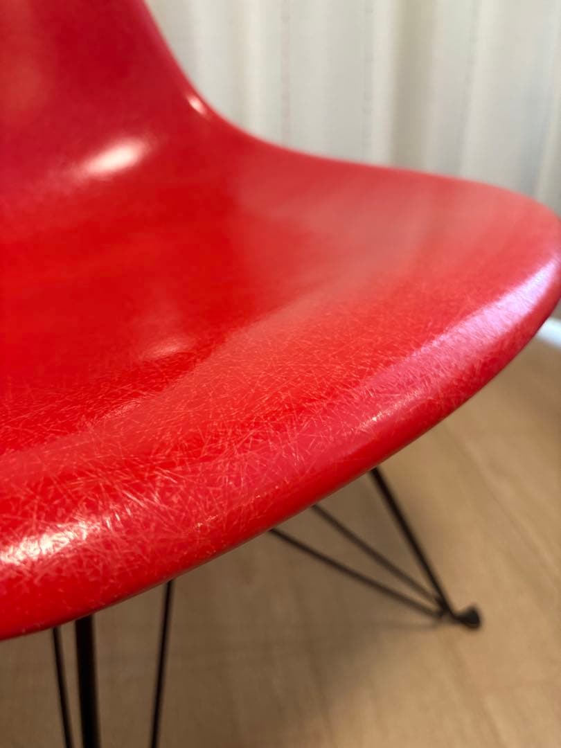 モダニカ　サイドシェルチェア　イームズ　エッフェルベース　MODERNICA