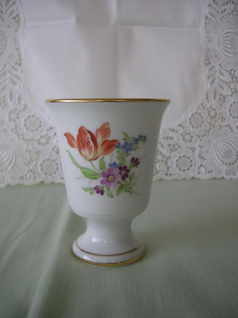 ヘキスト　フラワーベース／ゴブレット　手描き　花柄　チューリップブーケ