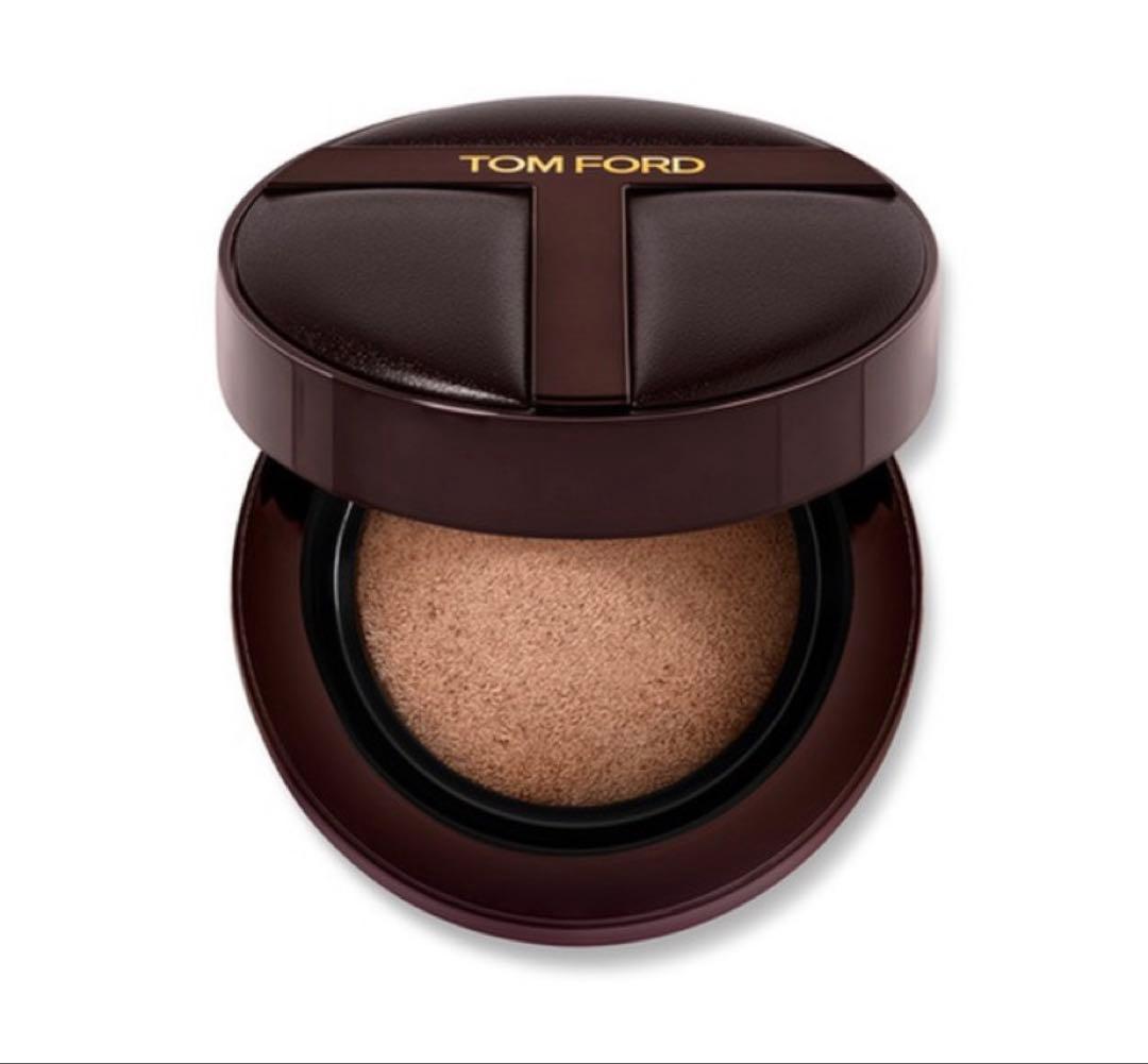 TOM FORD アーキテクチャー ブラーリング クッションファンデーション