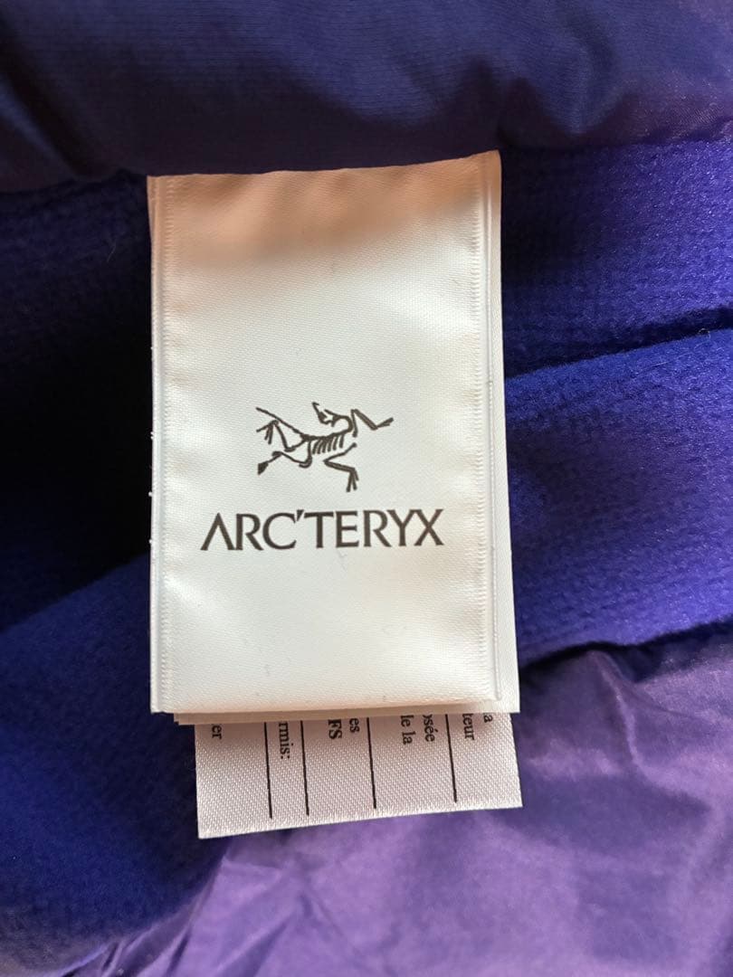 アークテリクス　アトムLTフーディー　メンズs ブルー　atomlthoody