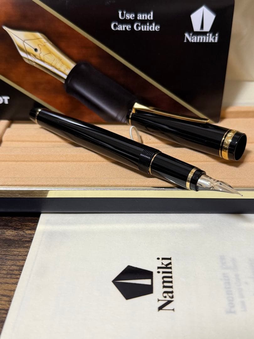 新品未使用　2013年製　ナミキ　SF 細軟字　パイロット　万年筆　備品付き