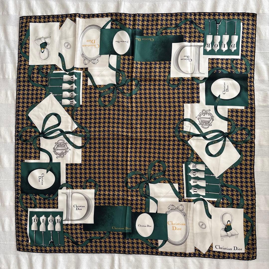 イタリア製　Christian Dior シルク　スカーフ　千鳥格子　ディオール