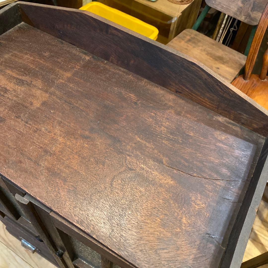 古道具 箪笥 茶箪笥 アンティークキャビネット　本棚　ラック