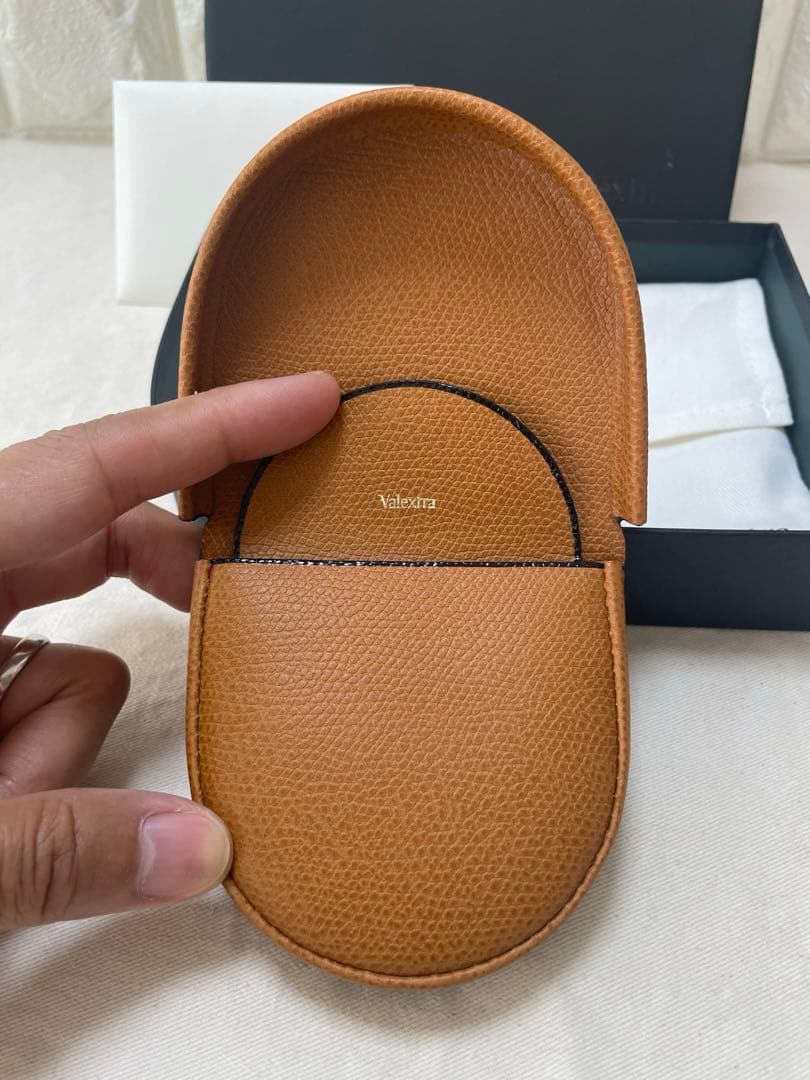 flower spirit さん専用！Valextra 馬蹄型ケース