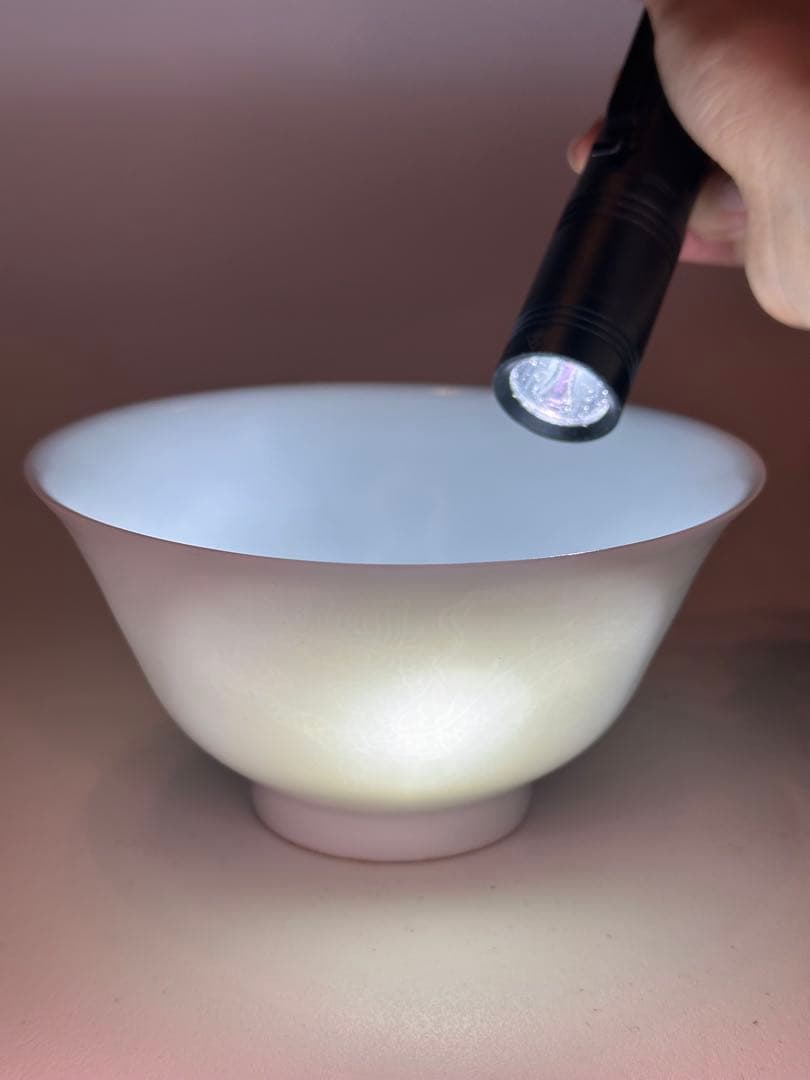 清時代　暗刻 二龍戯珠 龍紋 碗　白釉　中国古美術　時代物