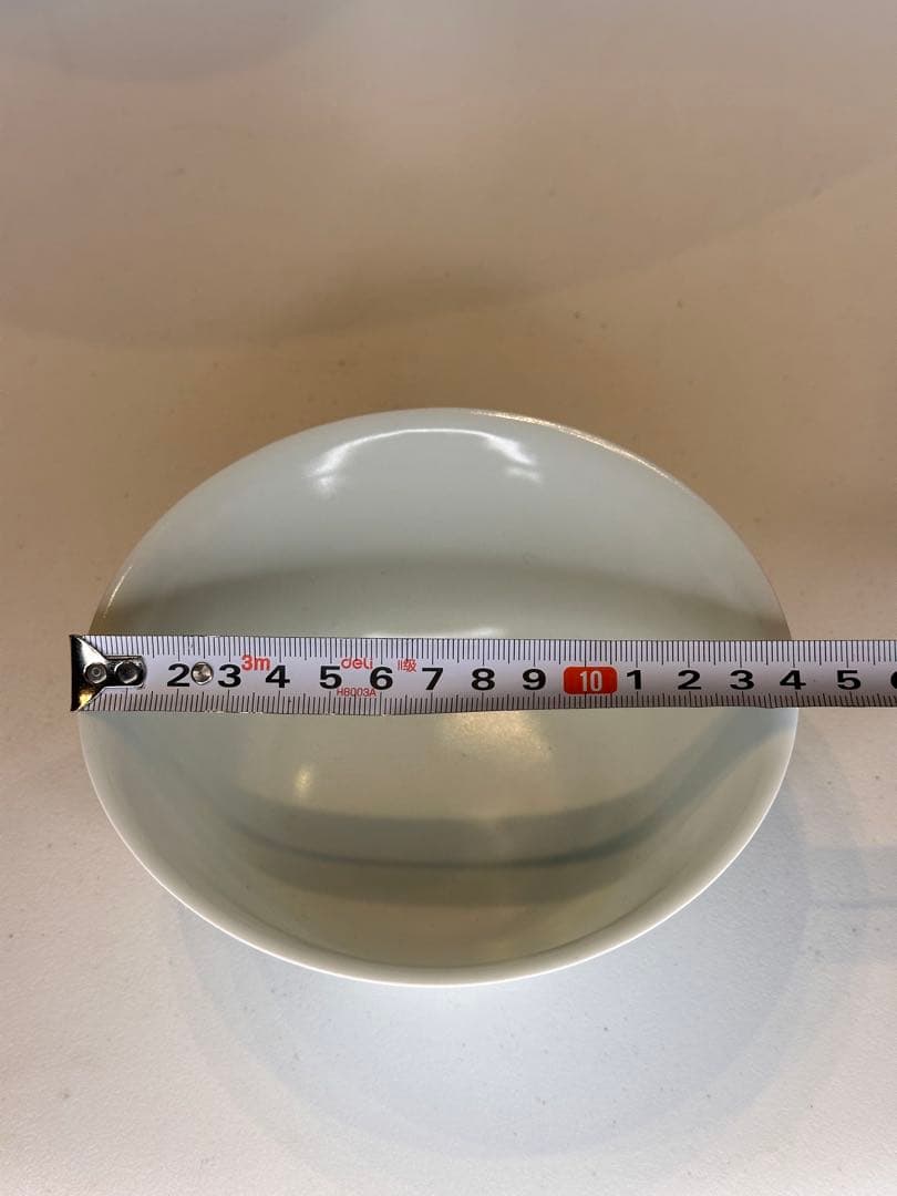 清時代　暗刻 二龍戯珠 龍紋 碗　白釉　中国古美術　時代物