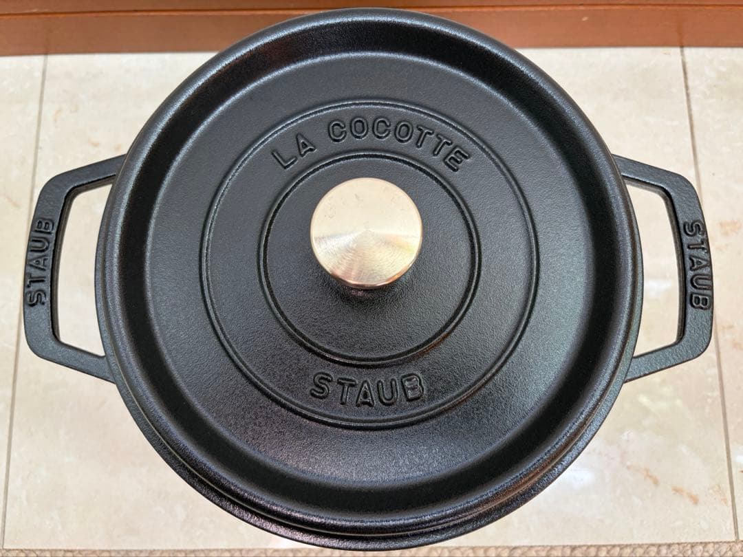 STAUB ストウブ　LA COCOTTE 黒 22cm