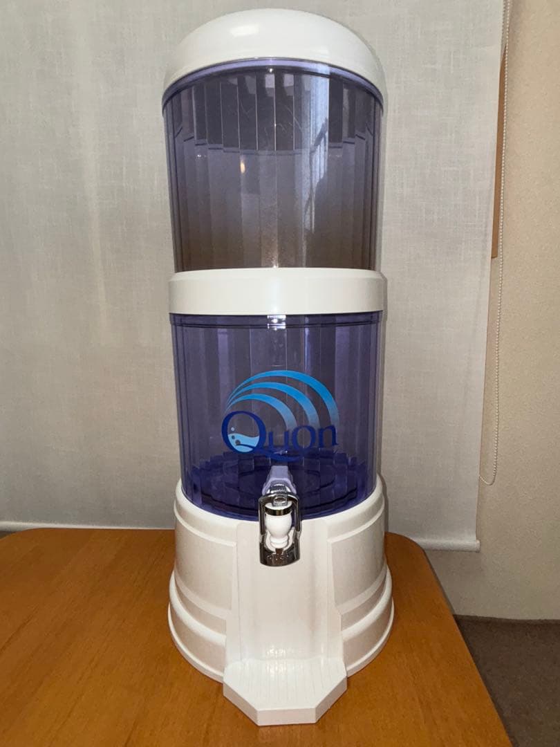 クオンミネラル　Ｌサイズ　サーバーセット