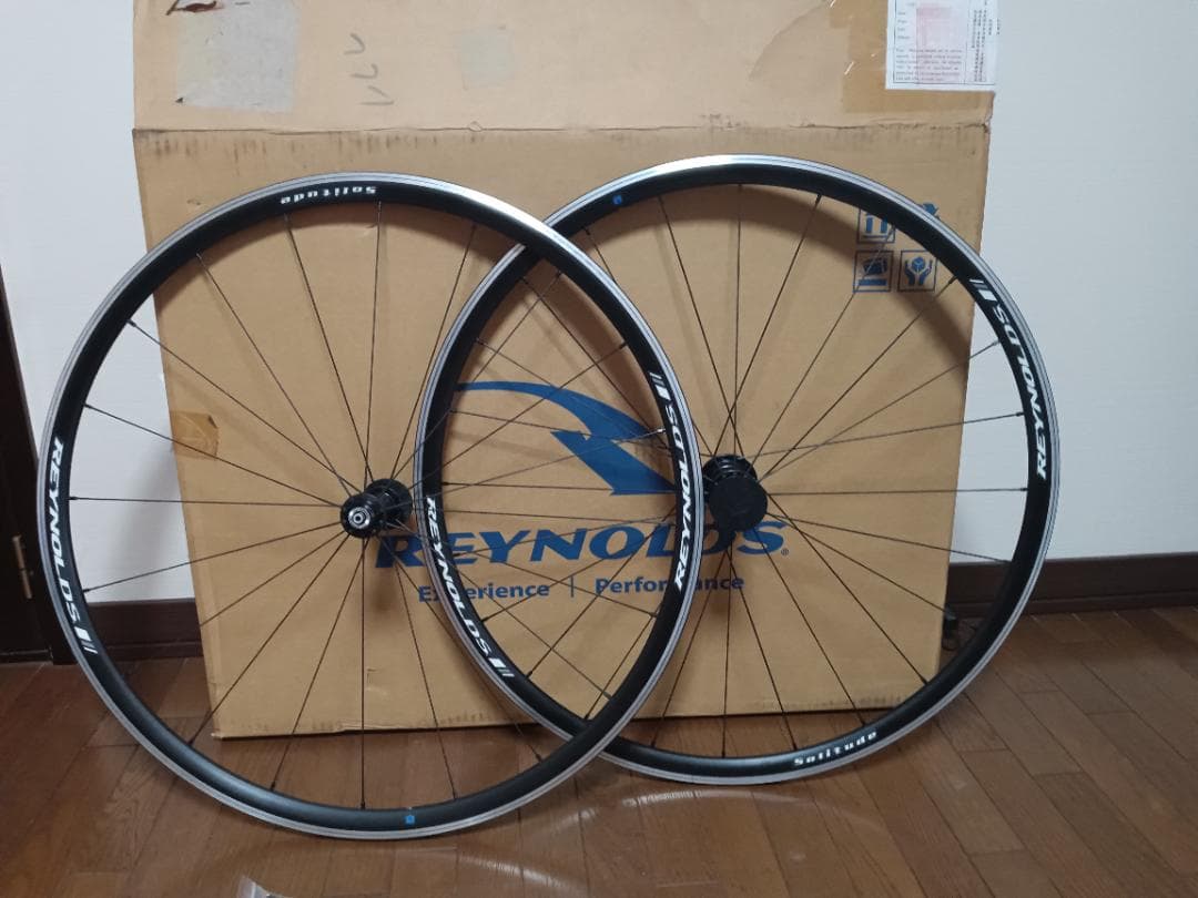 ★未使用品　REYNOLDS SOLITUDE シマノ11速 ホイールセット