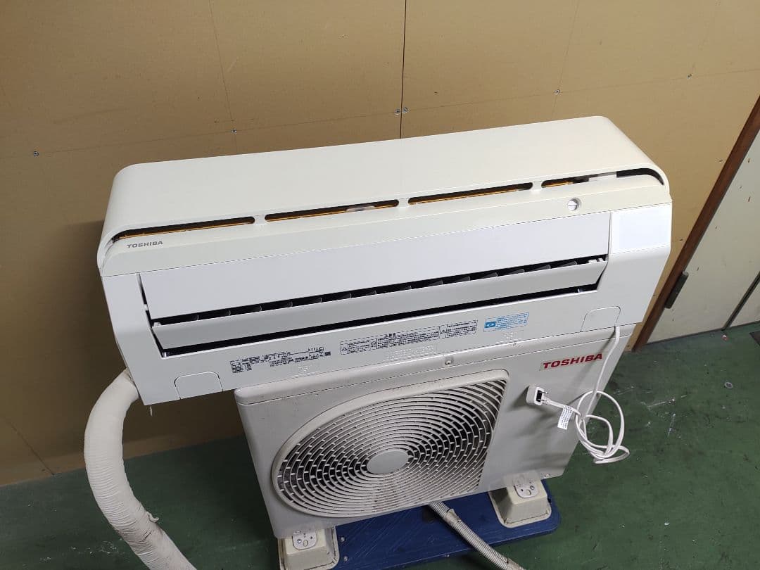 TOSHIBA 東芝 2019年 2.2kw 6畳用 ルームエアコン