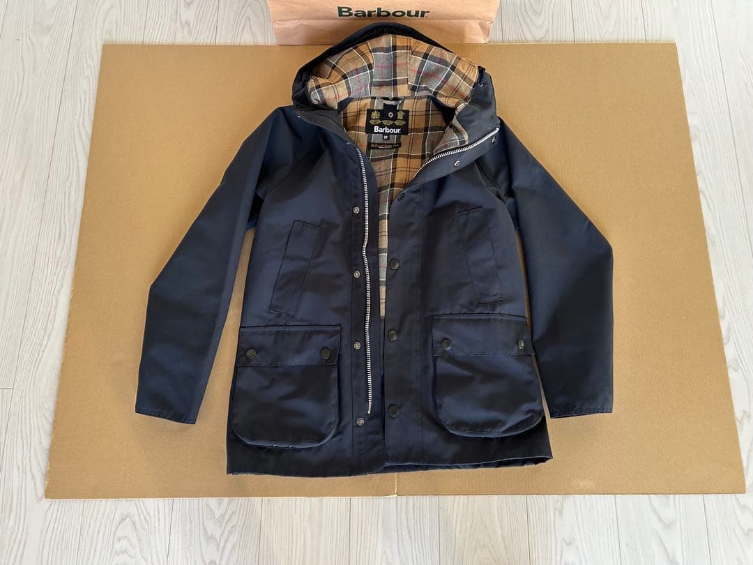 バヴァー Barbour ネイビー ジャケット ノンオイル　Hooded 36