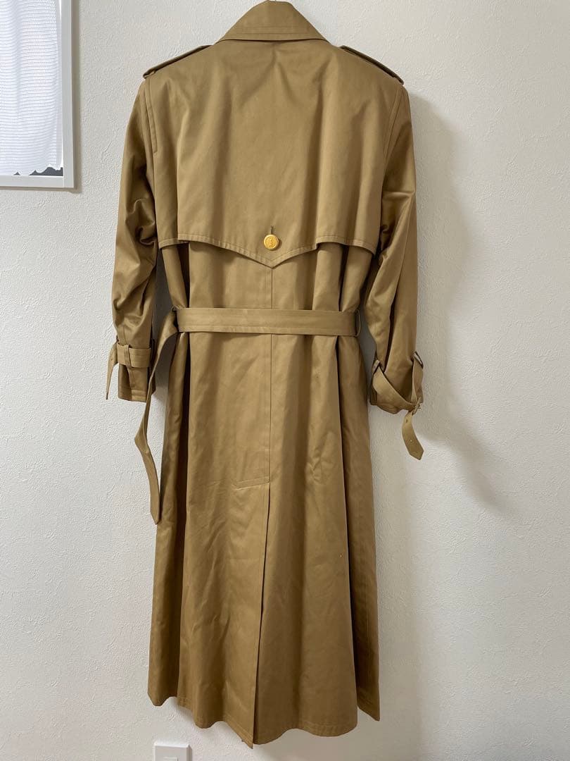 イヴサンローラン　トレンチコート　インナーライナーとベルト付　金ボタン