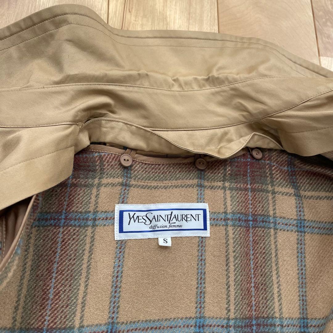 イヴサンローラン　トレンチコート　インナーライナーとベルト付　金ボタン