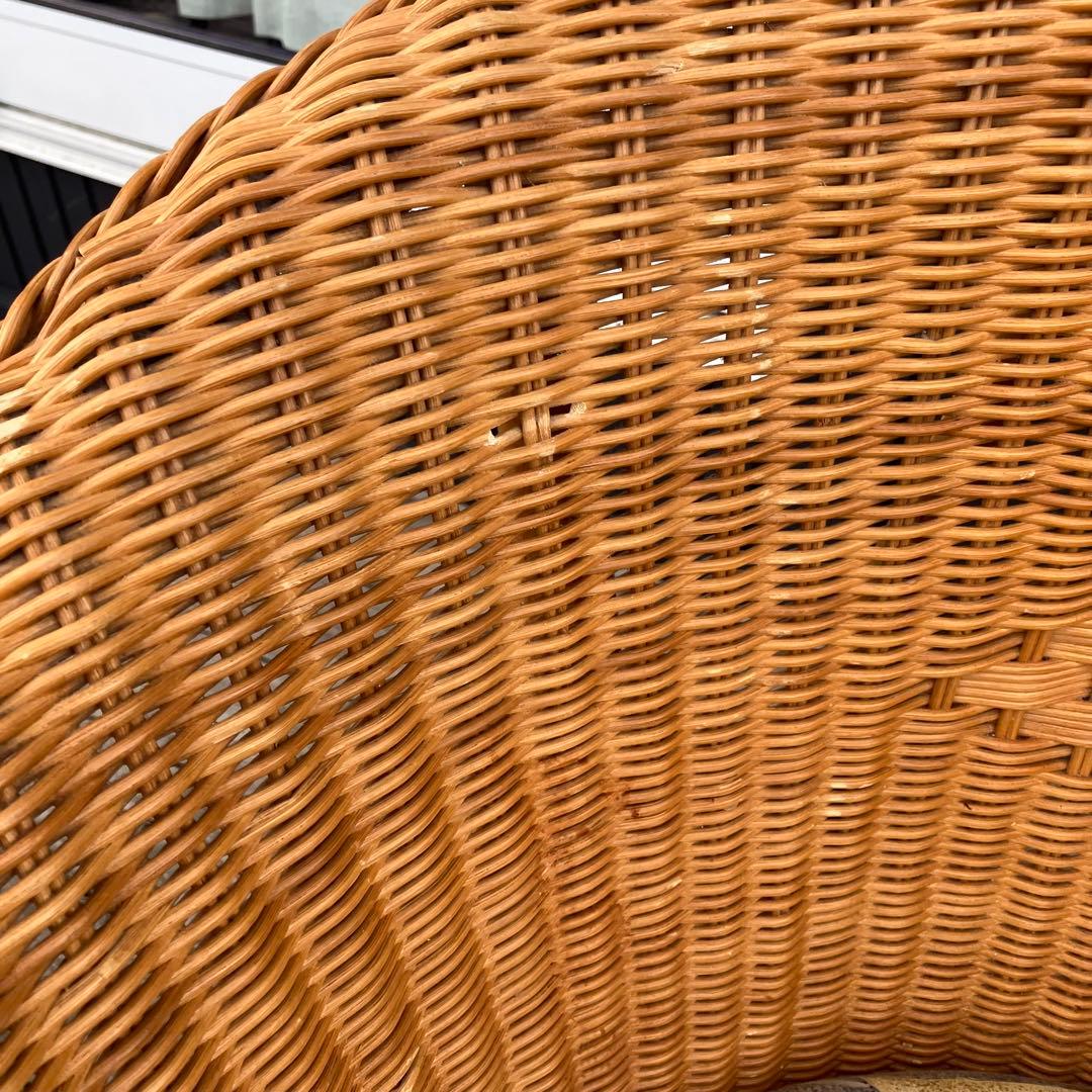 ① 昭和レトロ カザマ 花柄クッション アーチ型ラタンチェア アームチェア