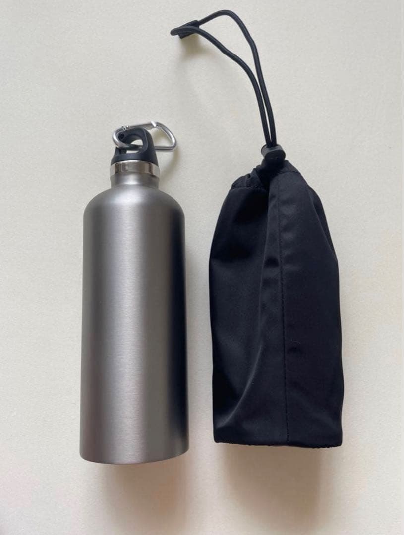 【新品未使用品】PRADA プラダ ステンレス 水筒 500ml シルバー