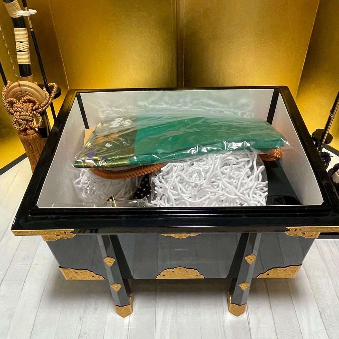 五月人形　鎧飾り　弓・太刀、金屏風セット【金沢箔】