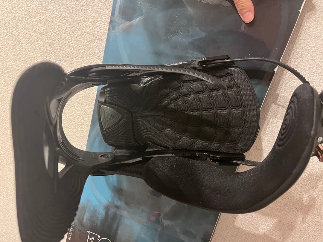 スノーボード YONEX FOURXP 138㎝ SALOMON ビンディング