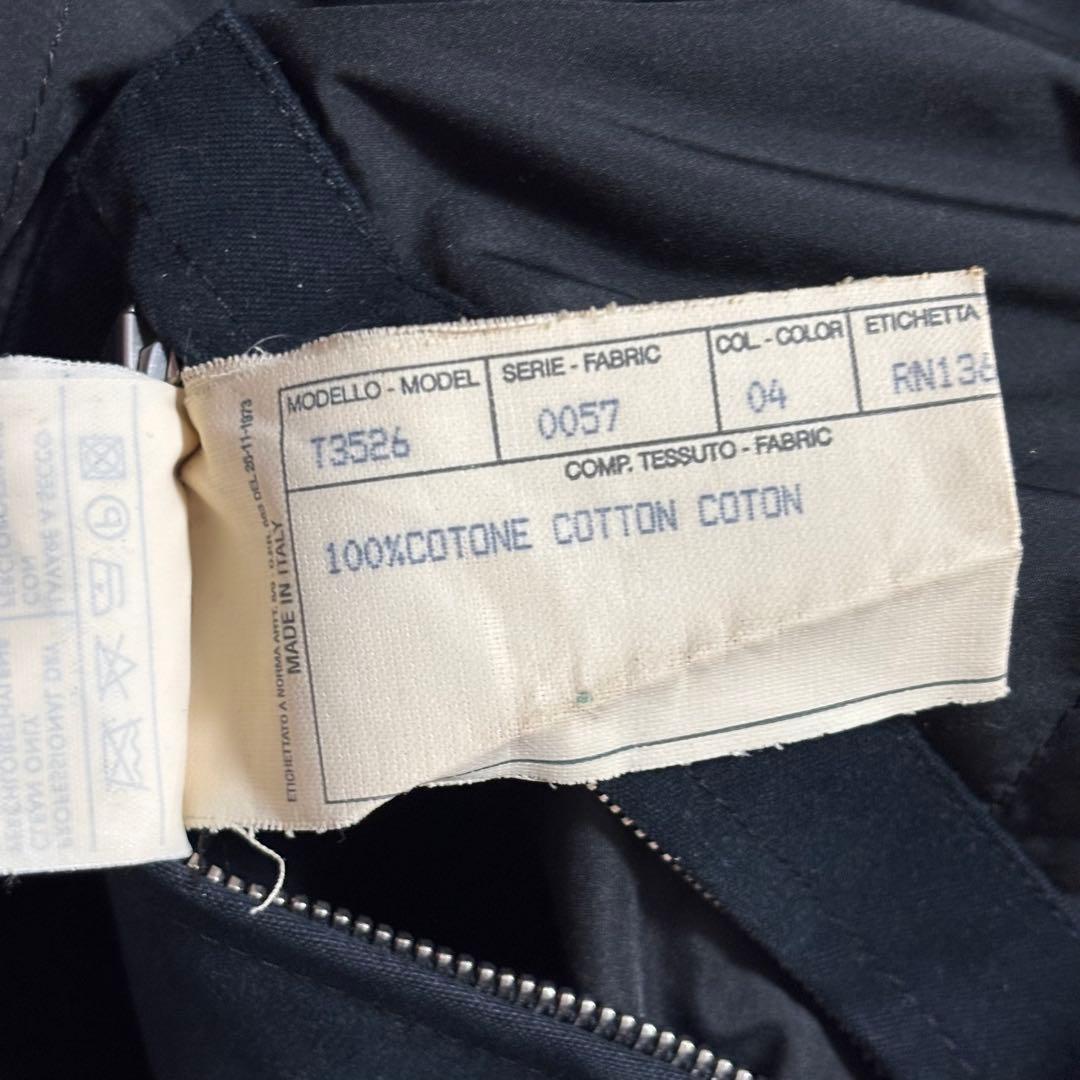 ✨大人気✨ サルヴァトーレフェラガモ　ガンチーニボタン　ステンカラーコート紺54