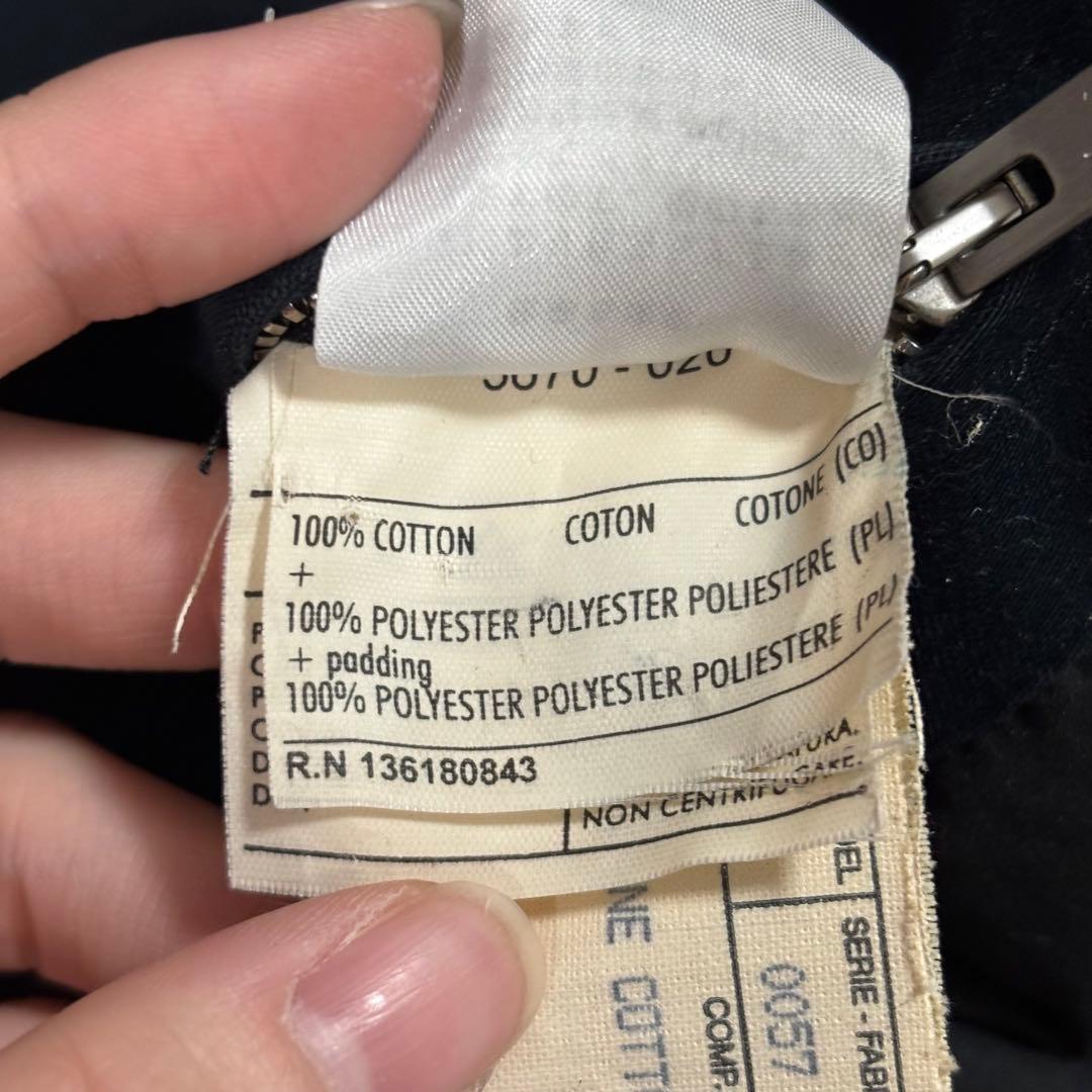 ✨大人気✨ サルヴァトーレフェラガモ　ガンチーニボタン　ステンカラーコート紺54