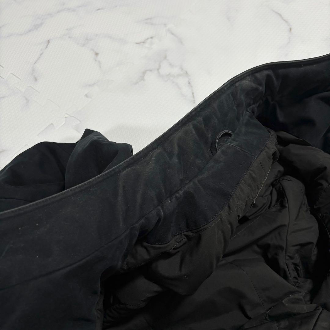 ✨大人気✨ サルヴァトーレフェラガモ　ガンチーニボタン　ステンカラーコート紺54