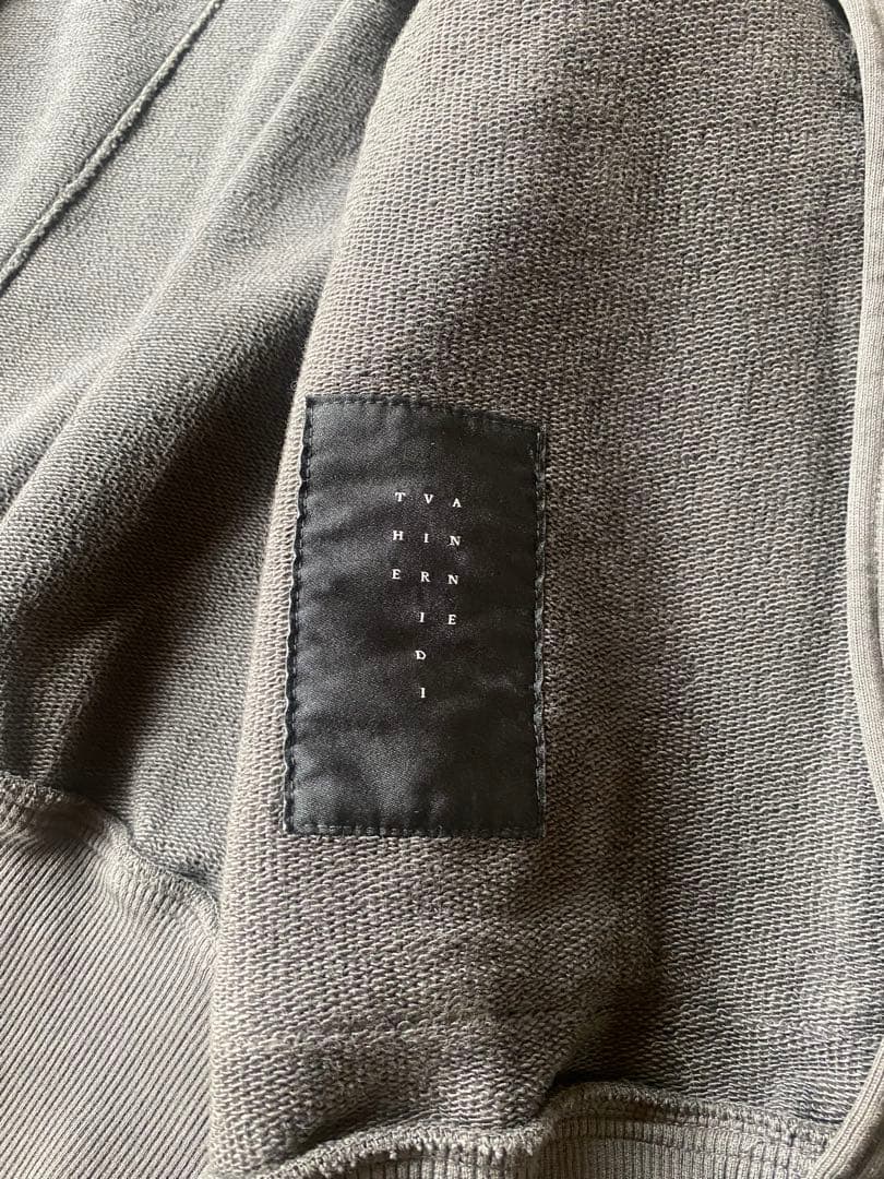 ザ　ヴィリディアン ダークグレー ジップアップジャケット