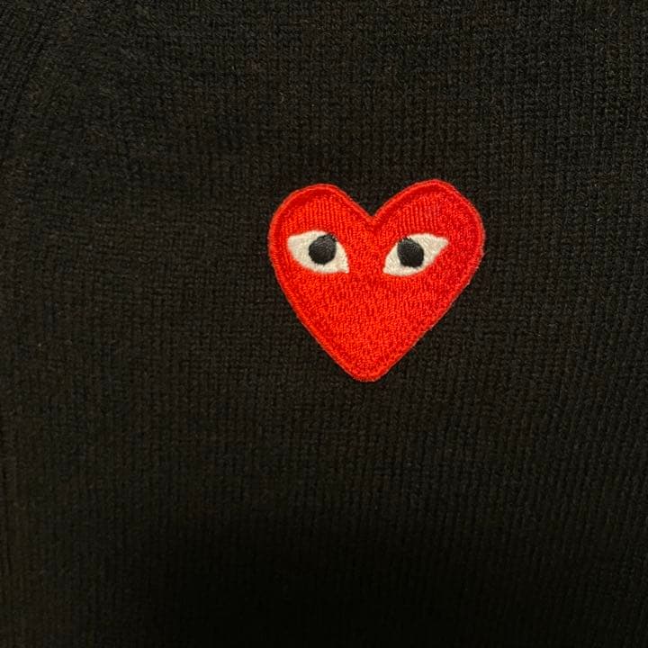 【年末セール】COMMEdesGARCONS Play ハートロゴ カーディガン