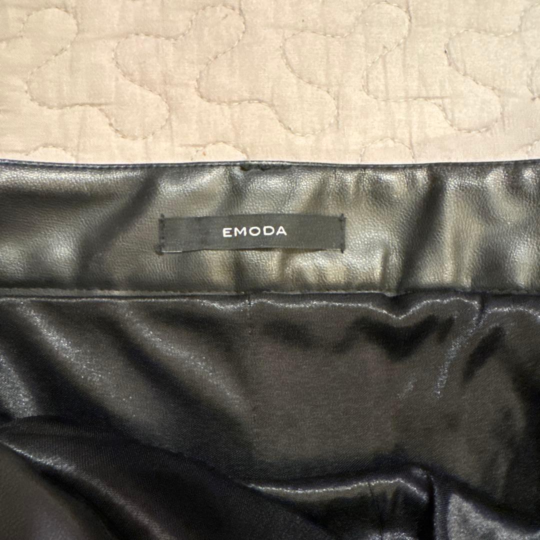 ほぼ未使用EMODAアウターヴィンテージライクオーバーブルゾンジャケットスカート