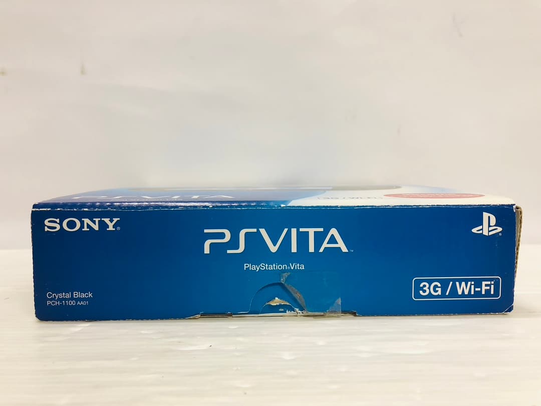 ★未使用★極美品PS Vita3G/Wi-Fiモデルクリスタル・ブラック1100