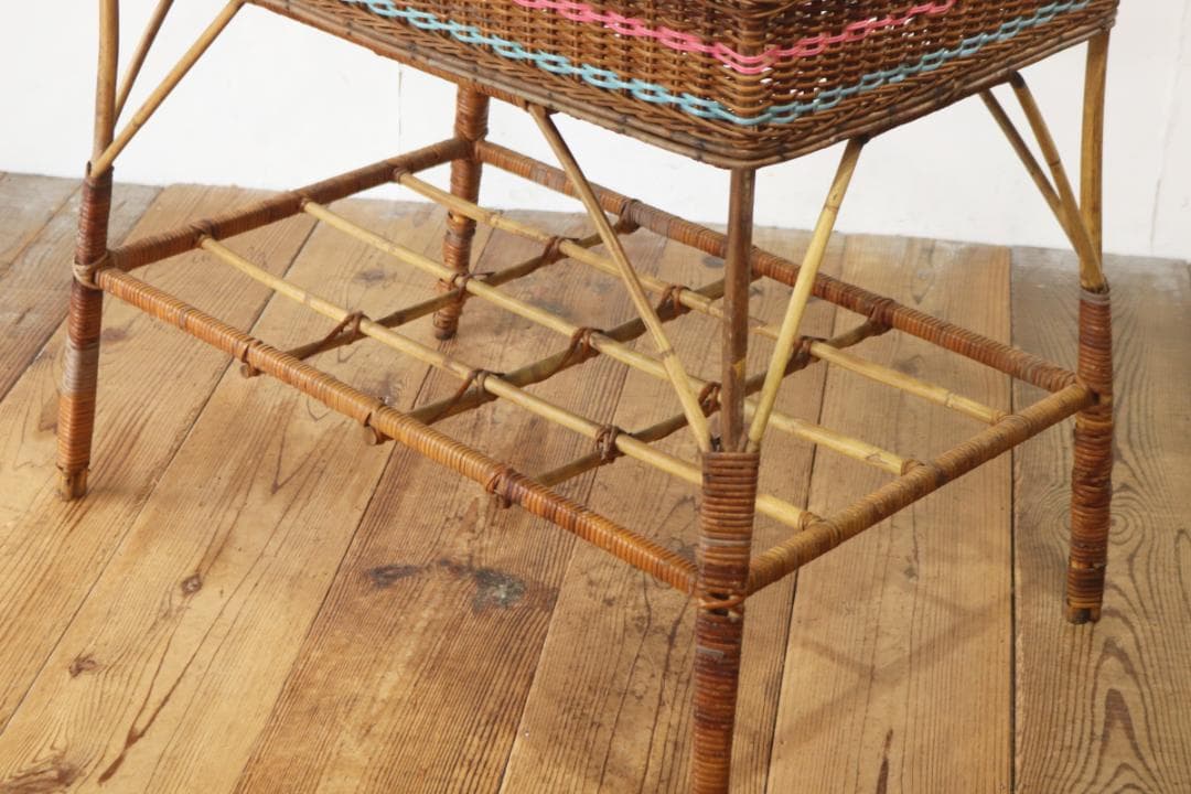 ラタン 籐 脱衣籠 かご ランドリー ラック スタンド 収納 脚付き ナチュラル