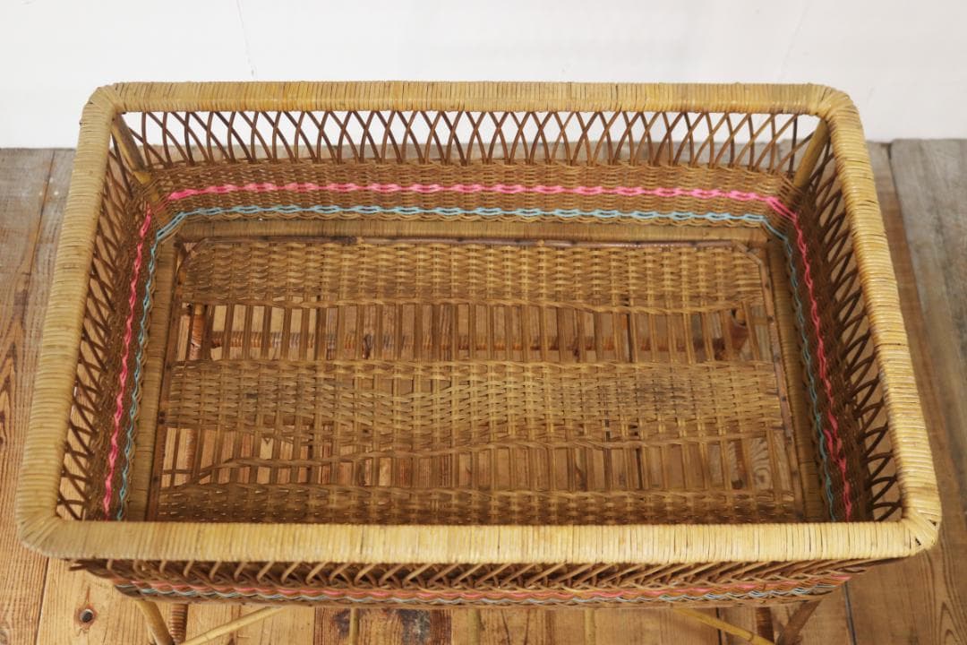 ラタン 籐 脱衣籠 かご ランドリー ラック スタンド 収納 脚付き ナチュラル