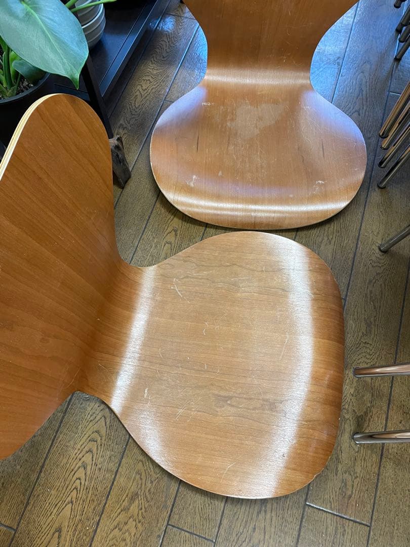 【4脚セットから】【12脚あります】セブンチェア リプロダクト 1脚6000円