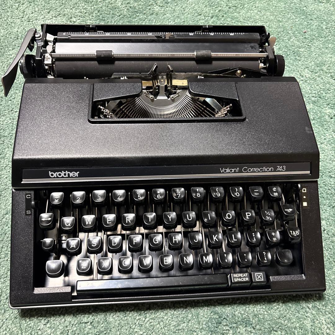 brother Valiant Correction 743タイプライター