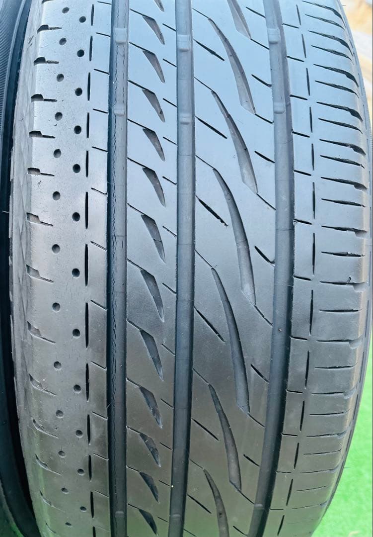 215/60 R17、BRIDGESTONE REGNO GRVII、2023年