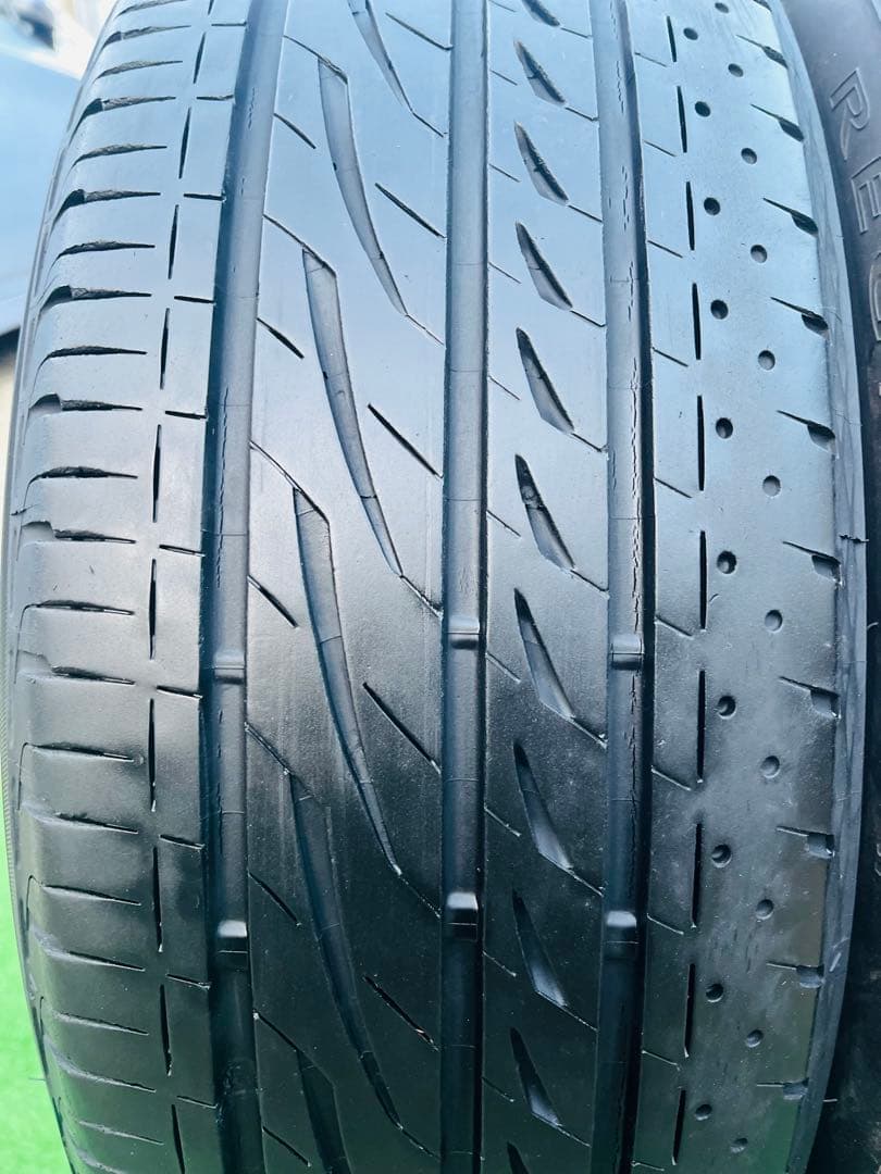 215/60 R17、BRIDGESTONE REGNO GRVII、2023年