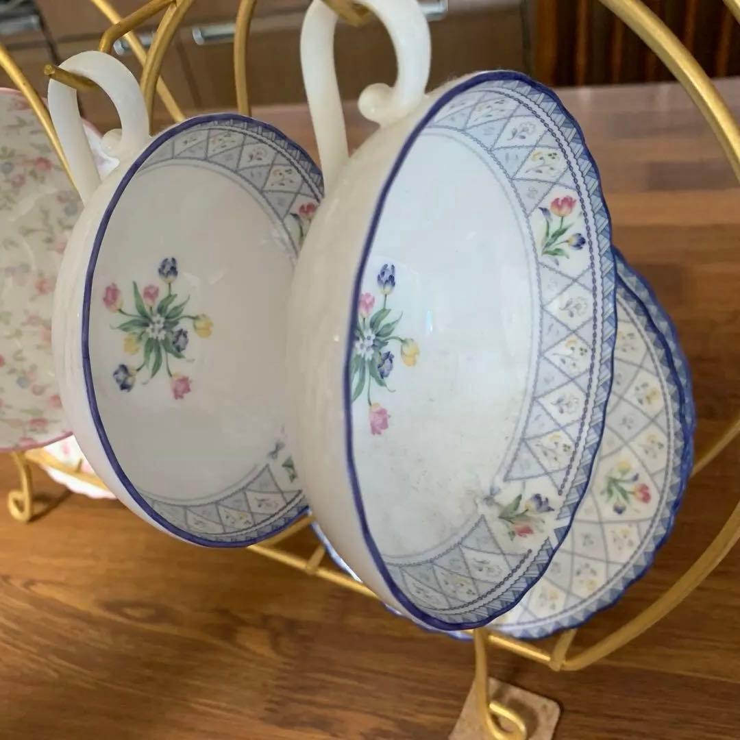 ノリタケ　花柄カップ4個セットとスタンド