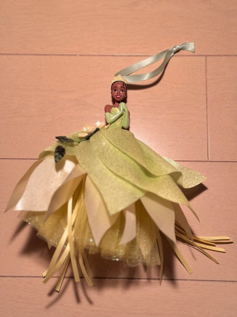 【希少★レア】海外パーク品　プリンセスと魔法のキス　ティアナ　オーナメント