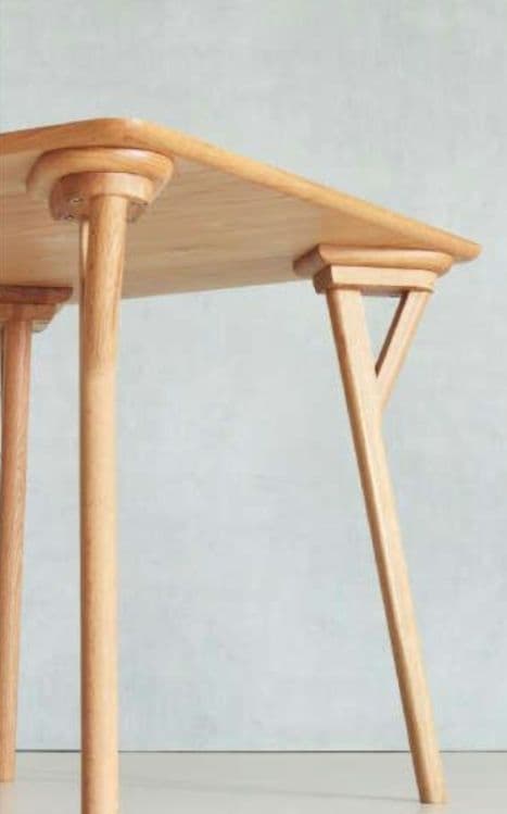 【美品】木製テーブル80cm4本脚　※2月中旬までの出品