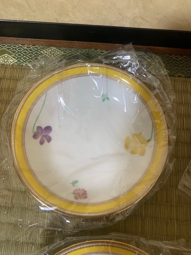 ノリタケ　ヴィヴィットソロボーン　ボウル小１４㎝ 6個