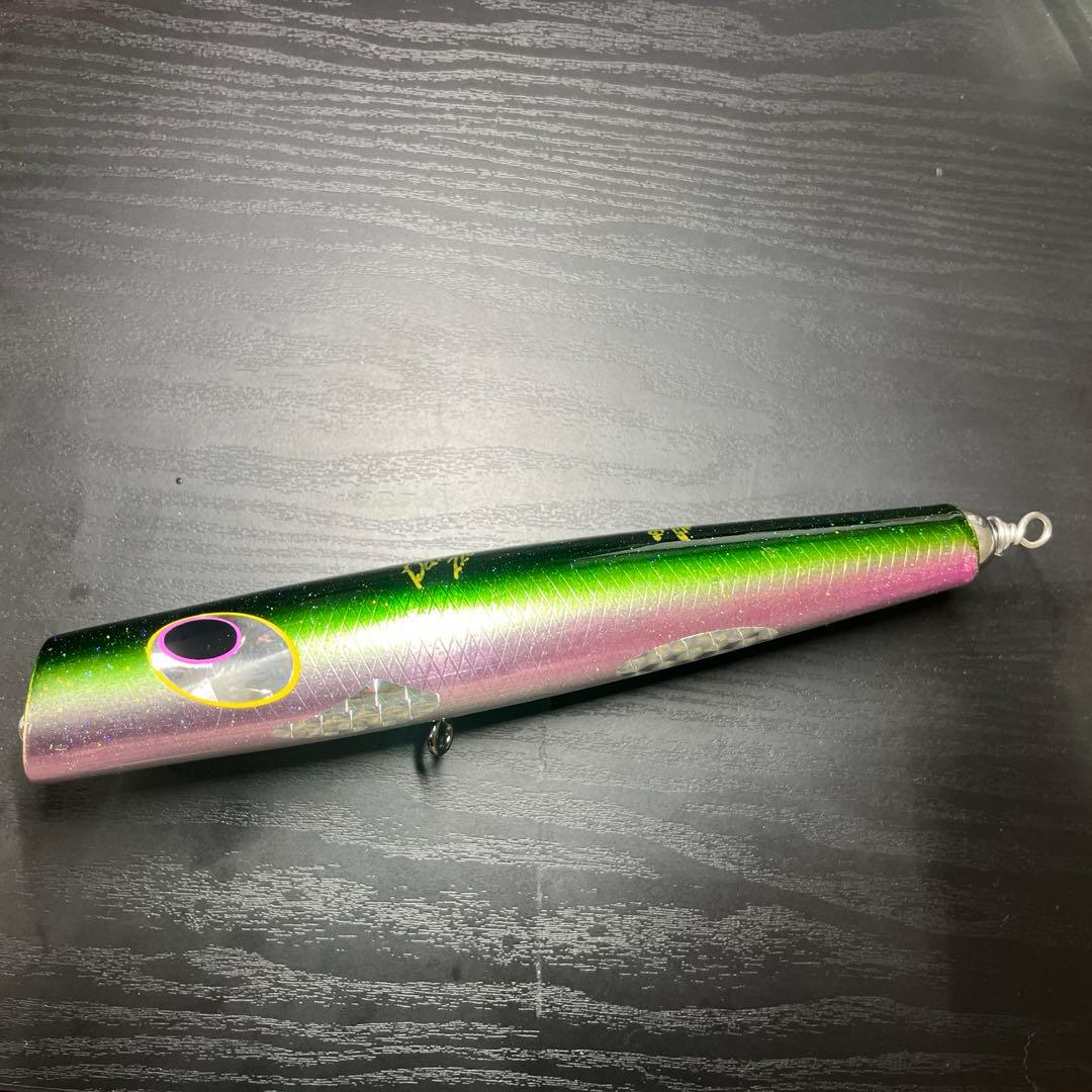 貝田ルアー　ダーツ２２０ＤＸ