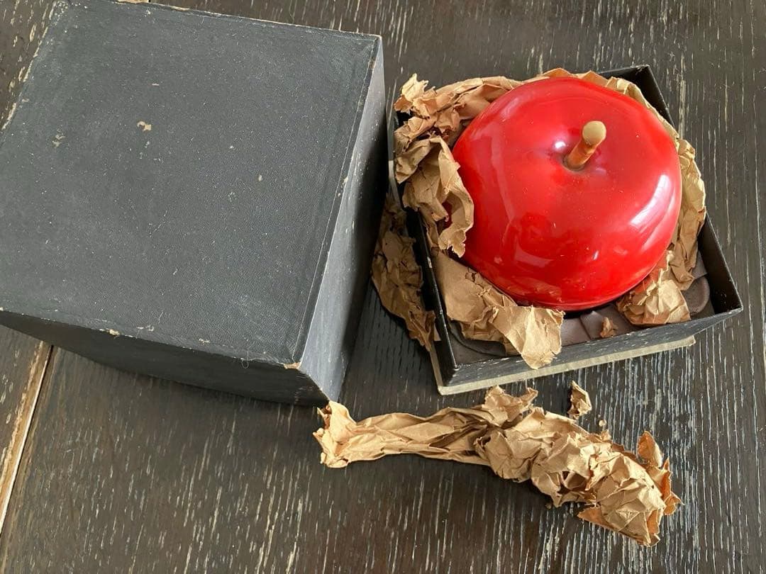 オールドノリタケ 日本陶器會社 1935年 林檎　蓋付小物入れ　希少