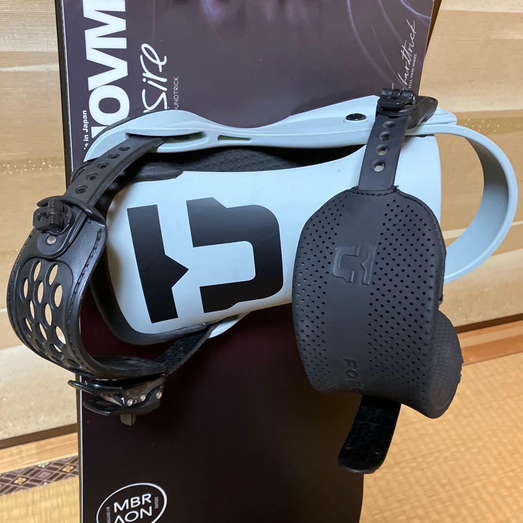 Novemberdesire 150 スノーボード　スノーボードとボードカバー