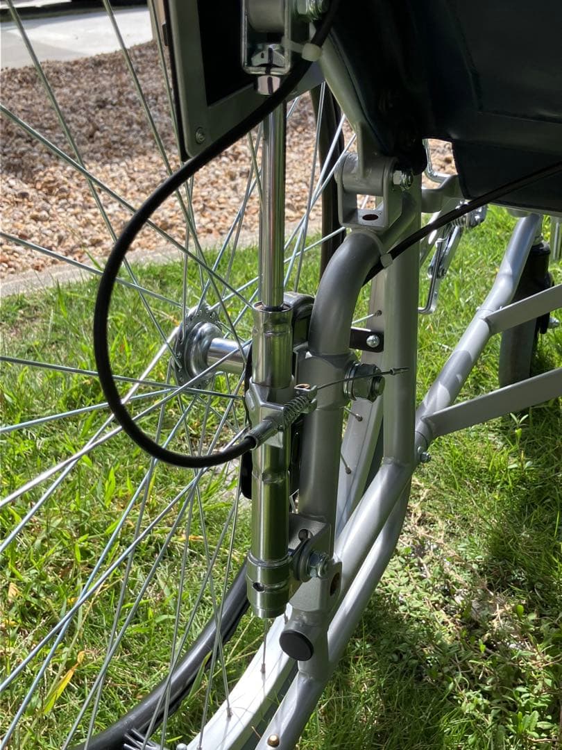 超美品！24インチ 自走、介助用車椅子 カワムラサイクル