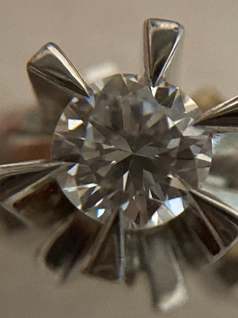 pt900 ダイヤモンド　リング