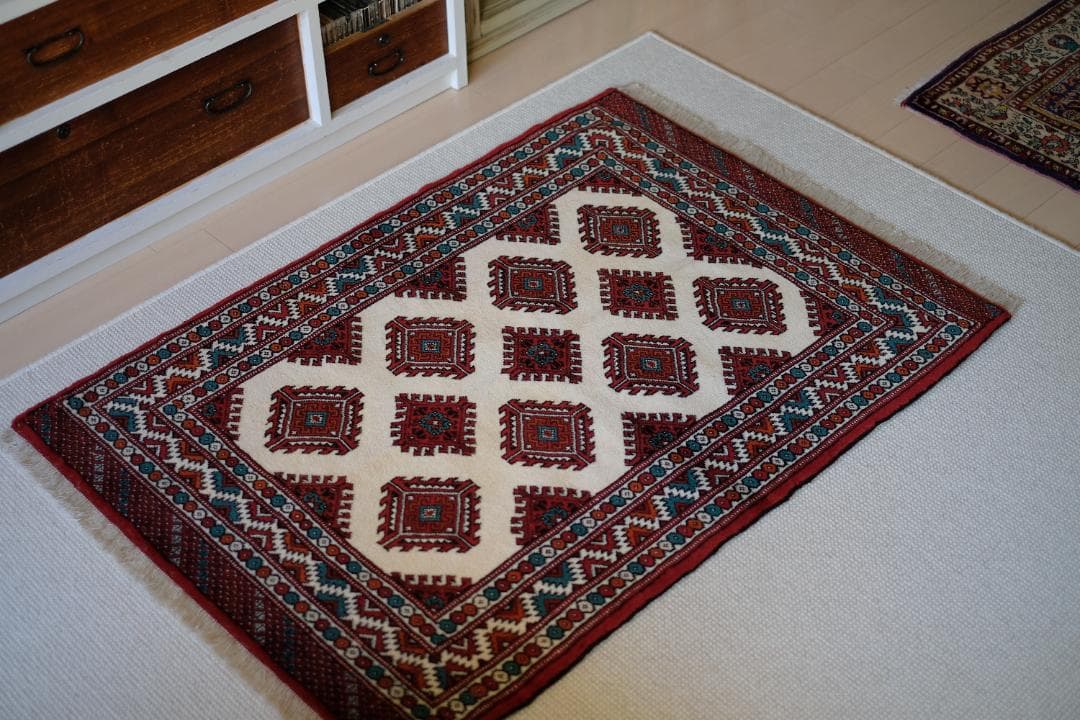 トルクメンラグ　turkmen rug　新品同様　トライバルラグ