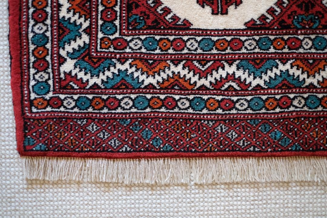 トルクメンラグ　turkmen rug　新品同様　トライバルラグ
