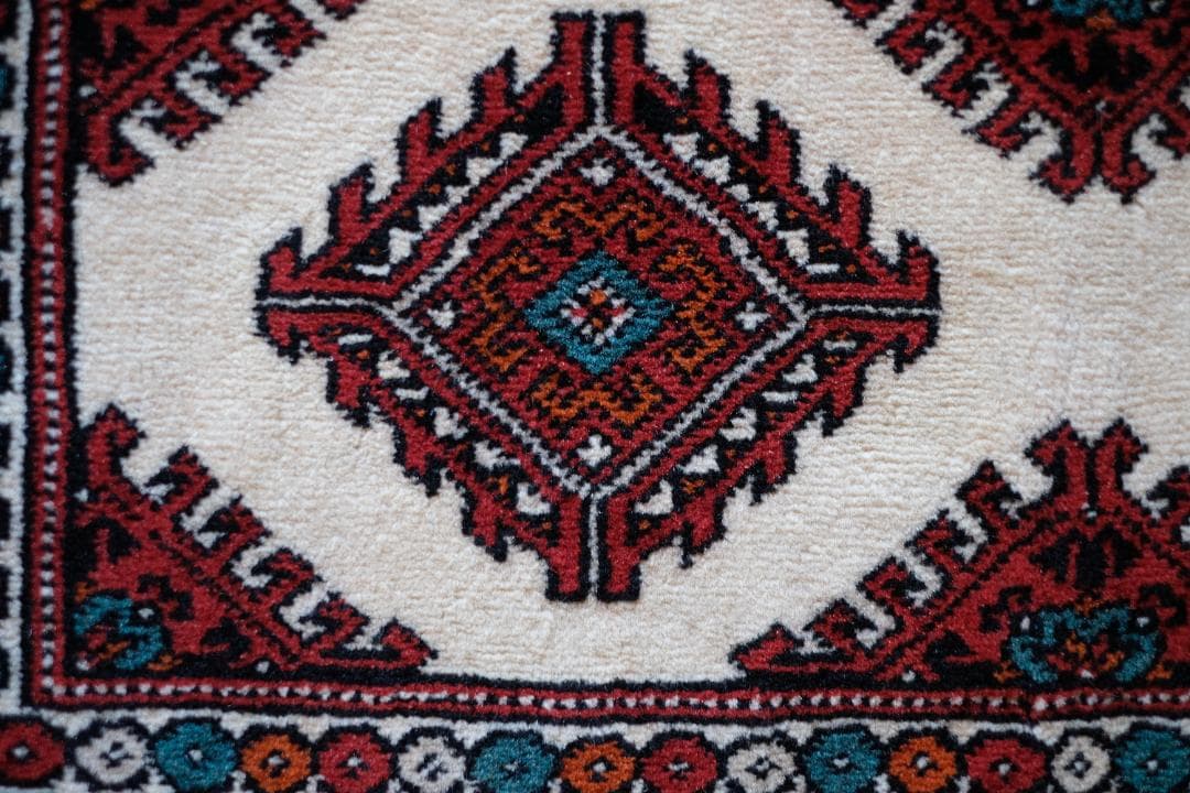 トルクメンラグ　turkmen rug　新品同様　トライバルラグ