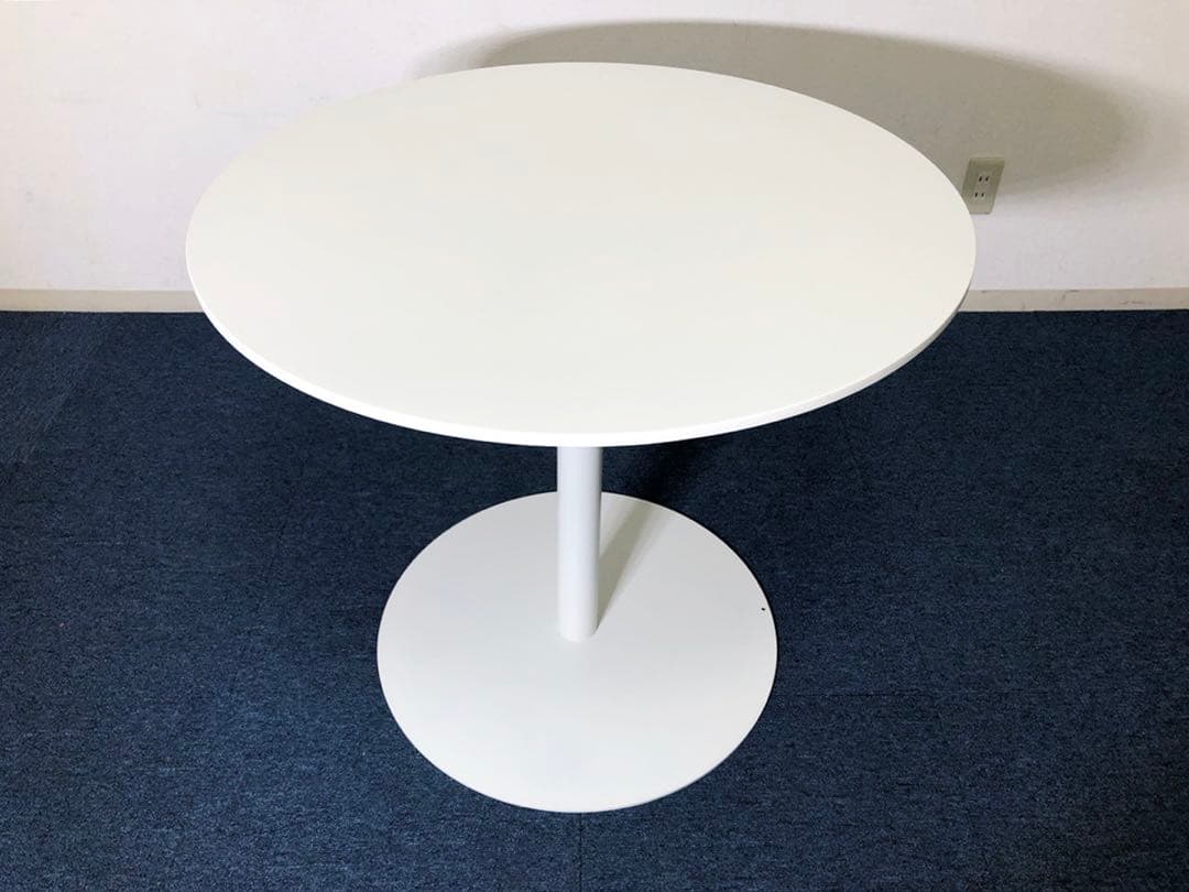 エレガント調丸型ダイニングテーブル Semind 円形テーブル木製カフェテーブル