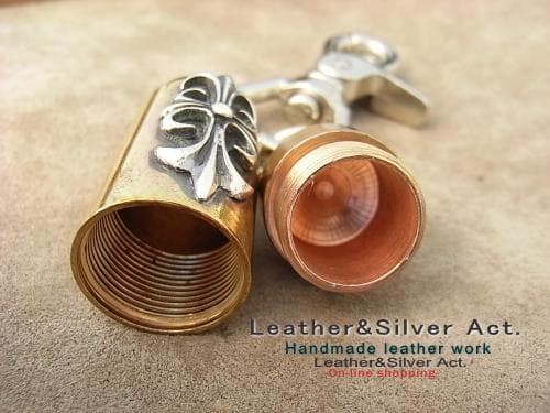 携帯灰皿　真鍮キーホルダー　携帯灰皿 電子　タバコケース ナスカン紙タバコ